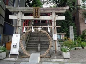 230623三田春日神社 茅の輪 (3).jpg