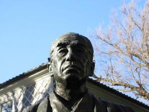 260109福澤先生「2026年も塾生を見守るよ」 (1).jpg